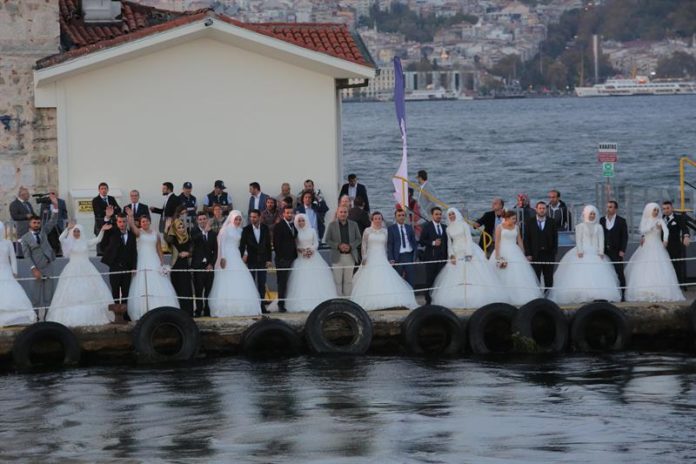 arnavutkoy-kiz-kulesi-toplu-nikah-1