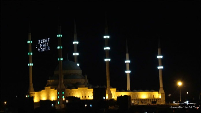 arnavutkoy-tasoluk-camii-aksam
